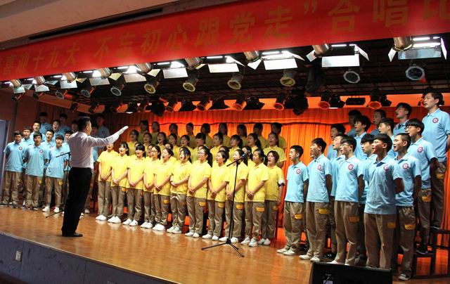 調整大小 4、二等獎：16綜合技師班代表隊.jpg